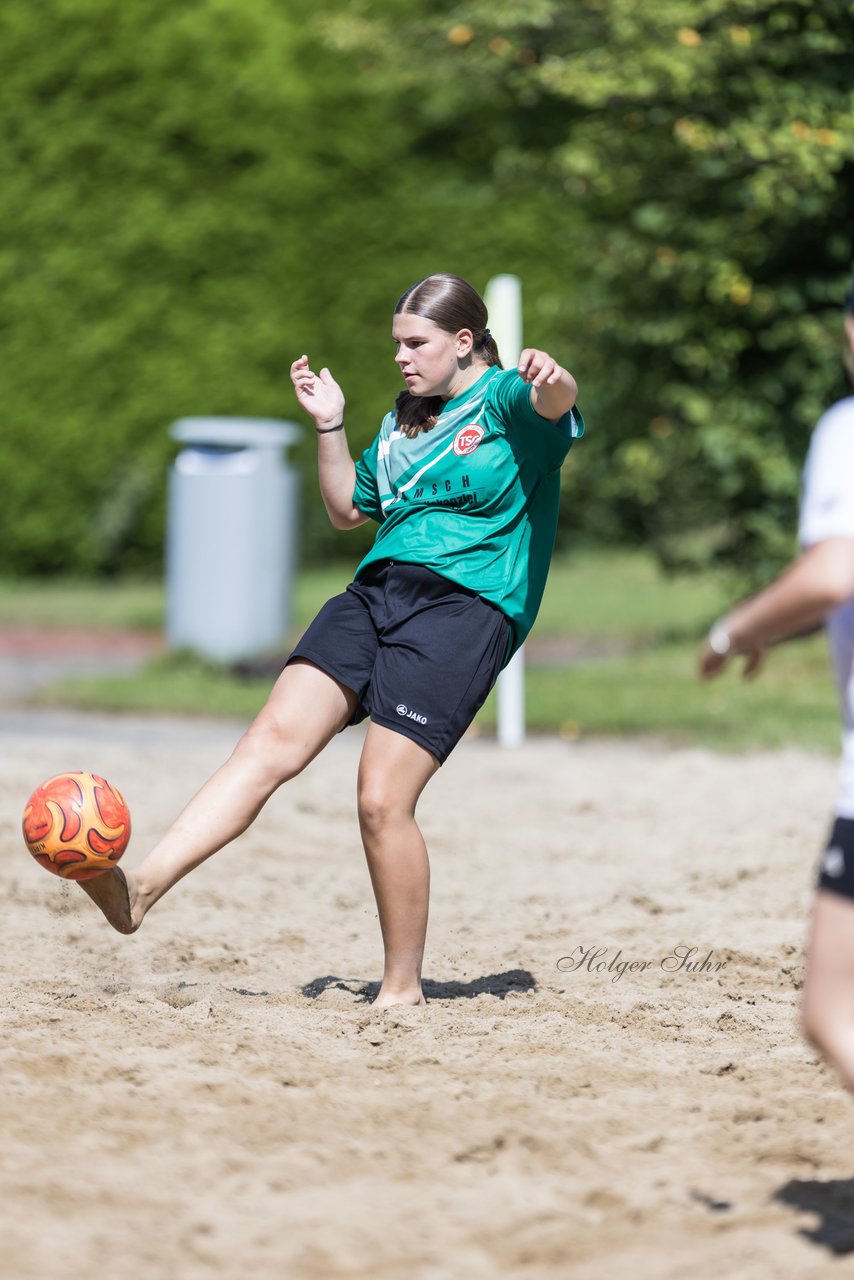 Bild 71 - wBJ/wCJ Beachsoccer Cup